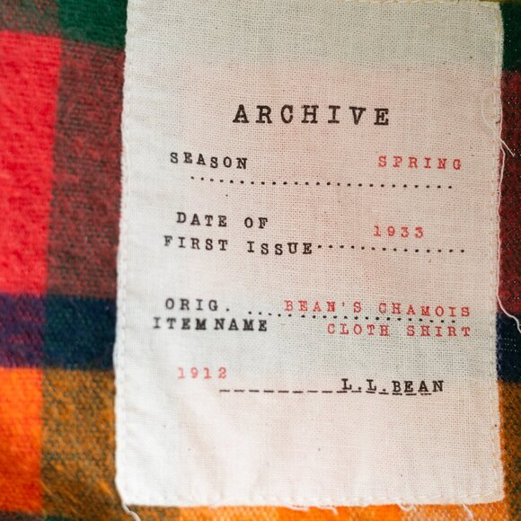 L.L. Bean Slim Fit Chamois Shirt - Picture 4 of 6